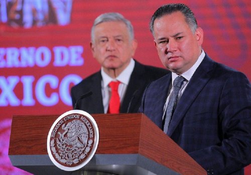 Santiago Nieto Castillo y AMLO