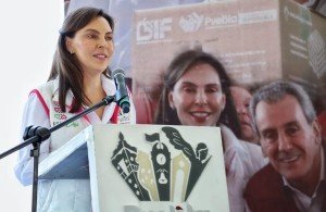 MariElise Budib entrega más de 4 mil despensas del programa “Alimentación Imparable” en La Resurrección