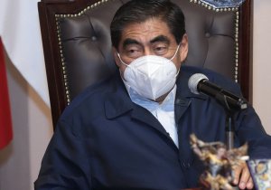 Patrullas arrendadas se quedar&aacute;n en municipios, confirma Barbosa