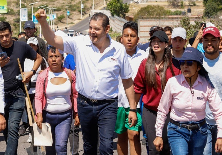 La faena simbólica: Armenta y BUAP, el compromiso