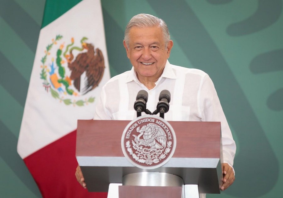 Borregos no es insulto: AMLO sobre la carta que escribi&oacute; a eurodiputados