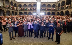 Gobierno Estatal y Sindicato de Bur&oacute;cratas garantizan derechos laborales con trabajo colaborativo