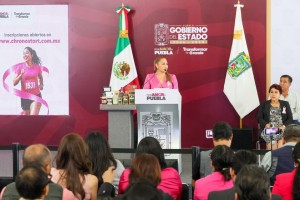 Gobierno estatal suma esfuerzos por la salud de las mujeres con Latido Rosa
