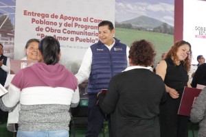 Proyectos de obra comunitaria contribuyen al crecimiento econ&oacute;mico con liderazgo de mujeres